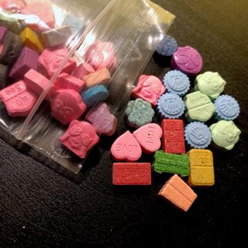 Ecstasy (Blue Androids).